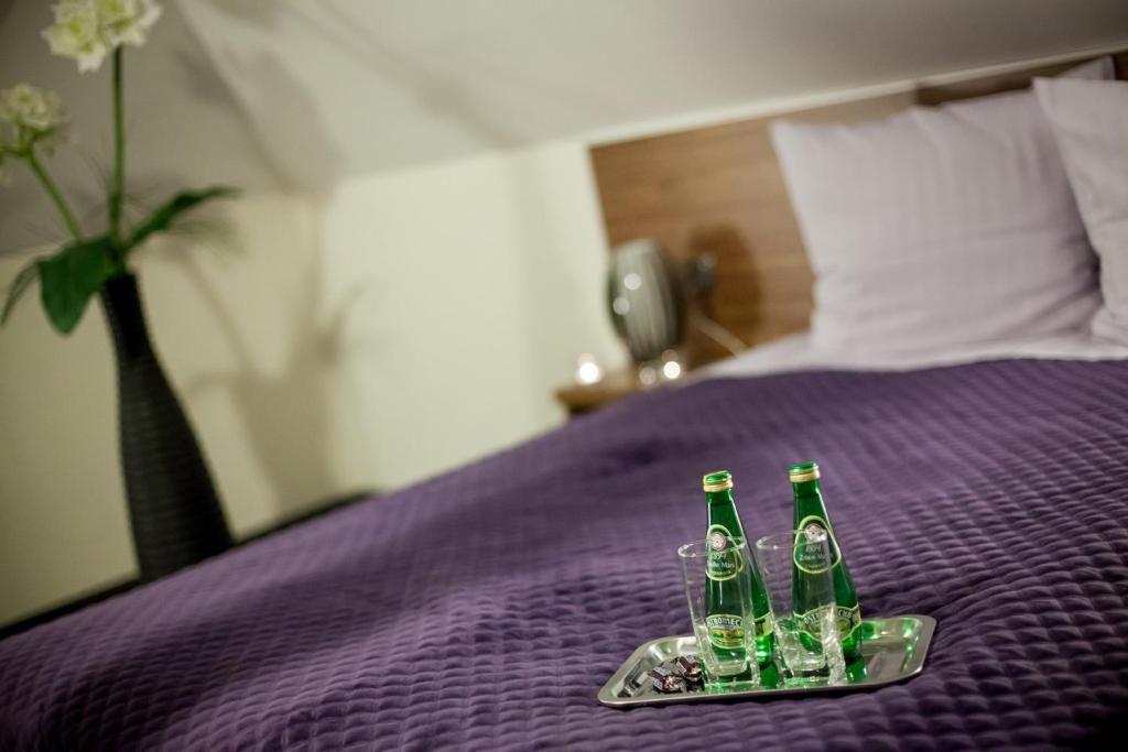 Hotel Gosciniec Nad Goplem Grodztwo Habitación foto